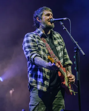 Brian Fallon and The Painkillers