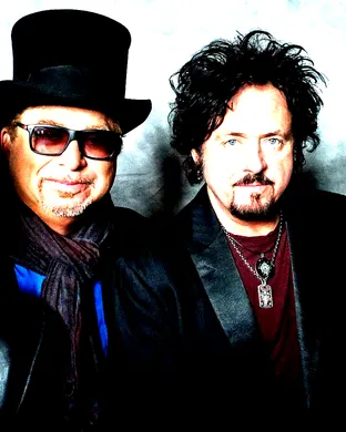 Toto, Christopher Cross & The Romantics
